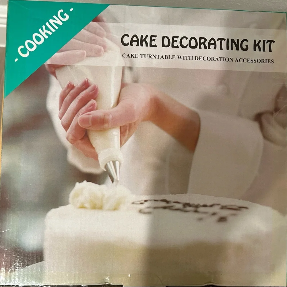 Cake Decorating Kit with Turntable - White